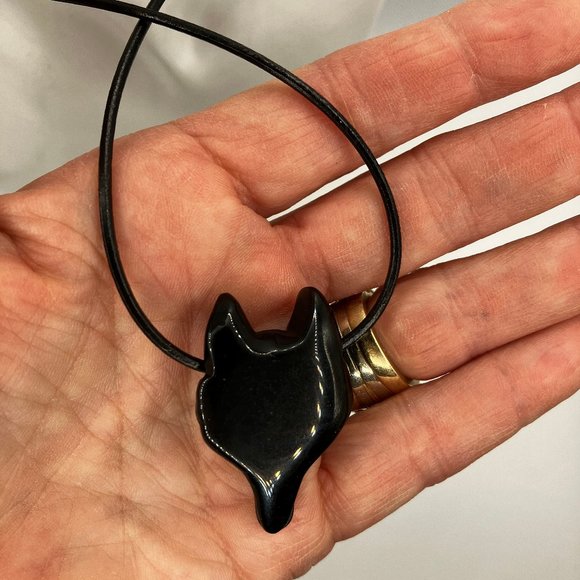 NEW Wolf Black Obsidian Gemstone hand carved Wolf Head Choker Genuine Leather - Picture 11 of 12